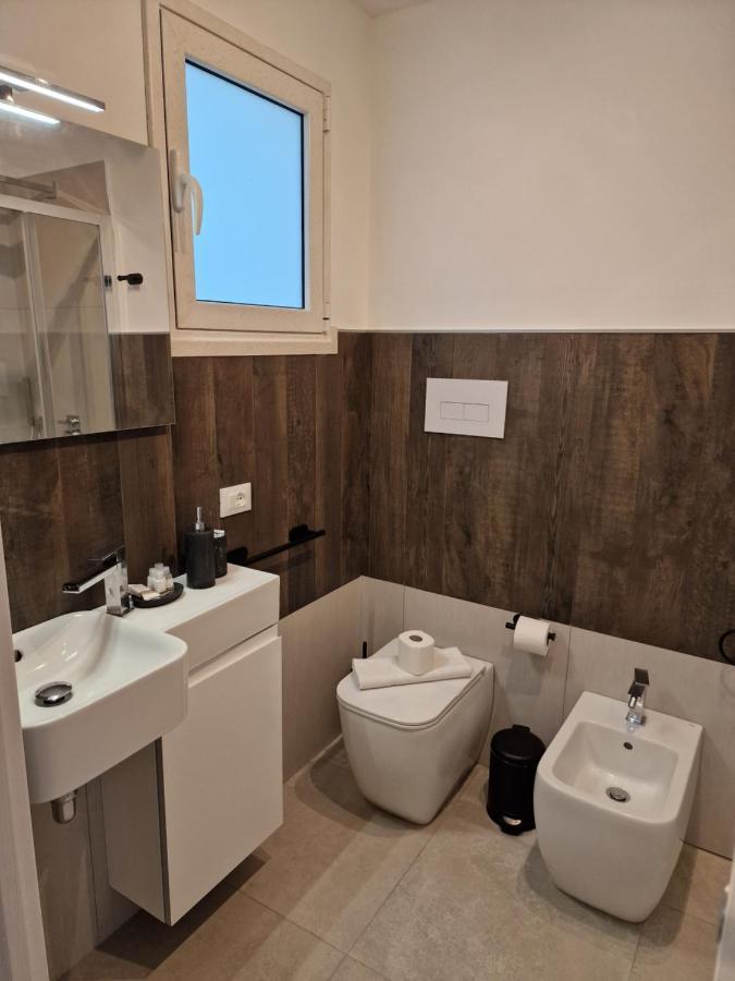 Villa Eden, Bed And Breakfast 奇尼斯 外观 照片